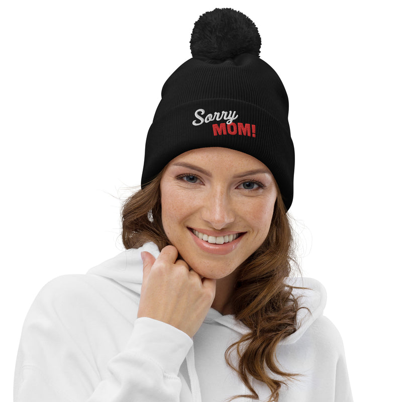 Black Line - Bommel-Beanie mit Stickerei