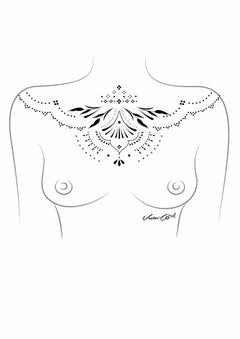 Chest Tattoos (mehrere)- Talisman auf der Haut